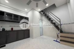 Hiếm bán nhỉnh 2tỷ sổ hồng riêng nhà mới đẹp vào ở ngay giáp q.tân phú gần aeon mall