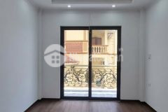 Bán nhanh nhà ngõ láng, giá chưa tới 13 tỷ, 53m2x3t, kd được