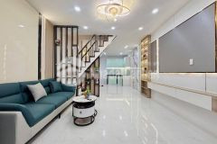 Bán nhà gần chợ hưng long, bình chánh 1 trệt 1 lầu, 3pn, 3wc giá 780 triệu