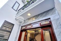 Bán nhà thạch bàn,long biên 5 tầng,46m,mt5.5m oto đỗ cổng nhỉnh 8 tỷ