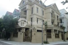 Biệt thự lô góc an vượng villa của ca sỹ sơn tùng m tp cạnh siêu thị aeon mall 240m2, 4x tỷ