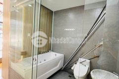 Bán nhà cmt8 quận 3 giáp quận 10 5 tầng đúc nở hậu nhẹ thang máy full nội thất