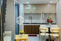 Nhà nhỏ xinh cho vợ chồng trẻ sát mặt tiền đường 2 tầng phạm văn bạch p15 tân bình