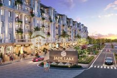 Jade lake viên ngọc xanh quý giá giữa lòng hà nội