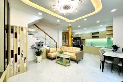 Bán nhà đẹp 4 tầng ngang 7.3m khủng full nội thất sát mặt tiền lê văn sỹ giá chỉ nhỉnh 8