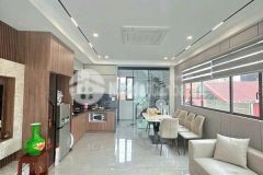 Bán nhà nguyễn sơn gia thụy, lô góc, gara ô tô camry, thang máy, tặng nội thất tiền tỉ, giá mềm