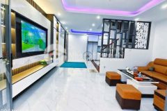 Rẻ nhất đống đa nhà đẹp 4 tầng full nội thất gần oto không chung cổng gần oto 8.96 tỷ