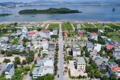 Tổng kho đất cao xanh a, b đón sóng