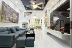 Siêu vị trí cách oto tránh 10m phố vip quốc tử giám đống đa tặng full nội thất 2 thoáng