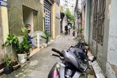 Bán nhà trần văn quang 3 tầng sân thượng hơn 1 tỷ có shr