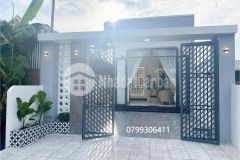 Chu thanh ly nha câp 4 gân bưu điên xa phong phu binh chanh