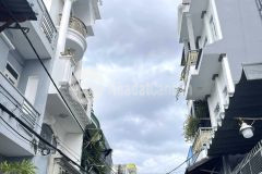 Bán nhà bình tân nhà đẹp giá mềm hẻm 5m thông gần chợ lk 5 6 chỉ hơn 4 đ