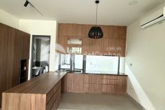 Nhà đẹp 4 tầng mặt tiền phan đăng lưu khu metro đối diện hoa viên giá 11.999 tỷ