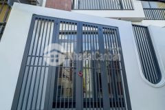 Cặp nhà trệt lầu hẻm 311 nguyễn văn cừ có phòng ngủ ở tầng trệt