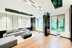 Bán nhà cạnh vinhomes riverside, kinh doanh, ga ra ô tô, tm, tặng nội thất chất, mt khủng