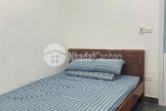 Bán đất tặng c4 nhà 33 m2 3,99 t trong đê giang biên