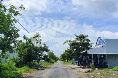 Cg. còn 1 nền đẹp 100m2, vị trí sáng đẹp gi.á tốt hiếm có kế bên trục chính gần block trường học