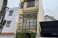 Bán nhà văn trì ô tô kinh doanh, lô góc, 35m24t, 4pn, mt 4m, 6.35 tỷ 0987104878