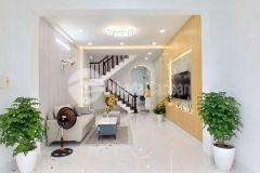 Chỉ 2 tỷ có ngay nhà chính chủ 3 tầng 80m2 tại tp.hcm