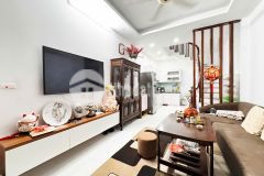 Hiếm nhà đẹp hoàng hoa thám ngõ thông gần phố, ô tô đỗ cổng 42m² x 5 tầng hơn 10 tỷ