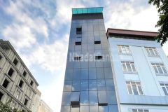 Bán gấp nhà mặt phố đê la thành, 42m27t, mt 3.5m, 21.5 tỷ 0987104878