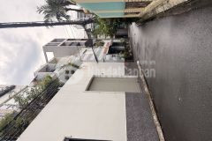 Ngay phố thời trang trần quang diệu phú nhuận, 4.8x10, 3 tầng có sân 6. 75 tỷ.