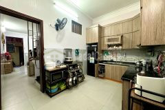 Ngõ 10 láng hạ 57m2 3 tầng mặt tiền 4.5m giá 13.6 tỷ