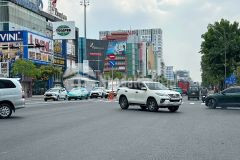 Bán nhà 4 tầng btct hẻm 8m cộng hòa ngang 5m 100m2 có gara sát bên ga t3 chỉ 23 tỷ.