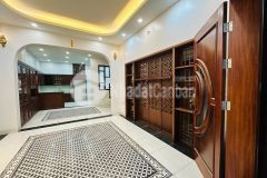 Nhà kim ngưu mới đẹp 40m2 kinh doanh ngõ thông ở ngay 7.8 tỷ