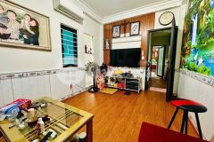 Nhà đẹp long biên mới kính koong đa dạng tiện ích 5.x tỷ