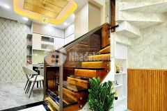 Căn nhà 4 tầng đường lê hồng phong, quận 10, giá tốt cho người mua ở.