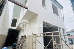 Nhà xây kiên cố mới toanh gần chợ bùi thị xuân