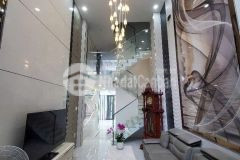 Nhỉnh 9 tỷ nhà đẹp phan huy ích gần emart hxh 8m