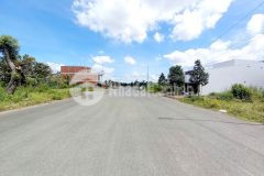 Nền 80m2 vị trí đẹp đường a3 kdc tân phú lộ rộng 28m cách trường cấp 2 khoảng 100m giá 1 tỷ 900