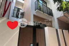 Hoàng quốc việt 5 tầng nhà mới sổ vuông 38m2 9 tỷ nội thất sang trọng