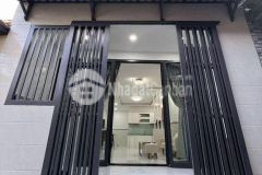 Bán nhà rẻ nhất khu vực quận 9, dt 52m2 chỉ 3,85 tỷ. lh0352689300