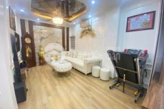 Hiếm bán nhà hoàng hoa thám, gần phố gần ô tô 35m² 4 tầng giá 8.7 tỷ