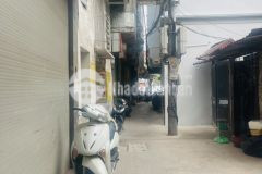 Tài chính 8 tỷ mặt ngõ thông kinh doanh cách phố chỉ 10m tt đống đa