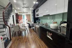 Nhà đẹp đường to kinh doanh tốt phố hoa lâm dt 40m2. giá 15.9 tỷ