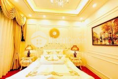 Bán siêu phẩm nhà mặt phố nam dư 5 tầng long lanh nội thất tiền tỉ hoàng mai