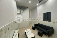 Nhắn nhẹ ai muốn mua nhà q.10 hxh cách mạng tháng 8 44m2 3 tầng giá 8 tỷ 9 thì inbox gấp