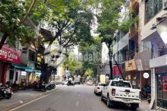 Bán căn hộ ccmn khu phân lô quân đội phố vương thừa vũ giá 1,35 tỷ