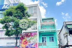 Bán nhà 2 lầu mặt tiền kd đường nguyễn biểu phường 1 quận 5