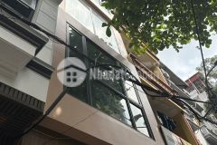 Nhà đền lừ dân xây 40m2 5 tầng ô chờ thang máy 10.5 tỷ