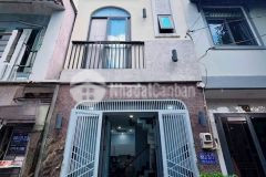 Nhà hẻm quốc lộ 1a, bình hưng hòa a dt 26,8m2 2 lầu 3pn 2wc giá 3,67 tỷ