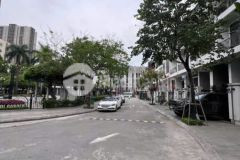 Chính chủ bán nhà hdi mạc thái tông. dt 160,7m x 4 tầng. sổ đỏ. giá 49,5 tỷ. lh 0964769634