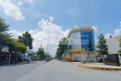 Nhượng lại lô đất đẹp 160m2 đường lê văn lương nối dài gần phan văn mãng, shr 13trm