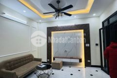 Hiếm nhà bát khối 5 tầng nội thất hiện đại ô tô đỗ cổng