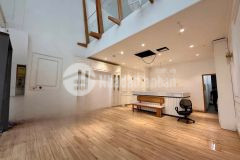 Cho thuê nhà mặt tiền 304 gần vincomshophouse xuân khánh ngang 6m