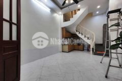 Cho thuê nhà riêng phố văn cao, ba đình, nhà đẹp, ngõ thông